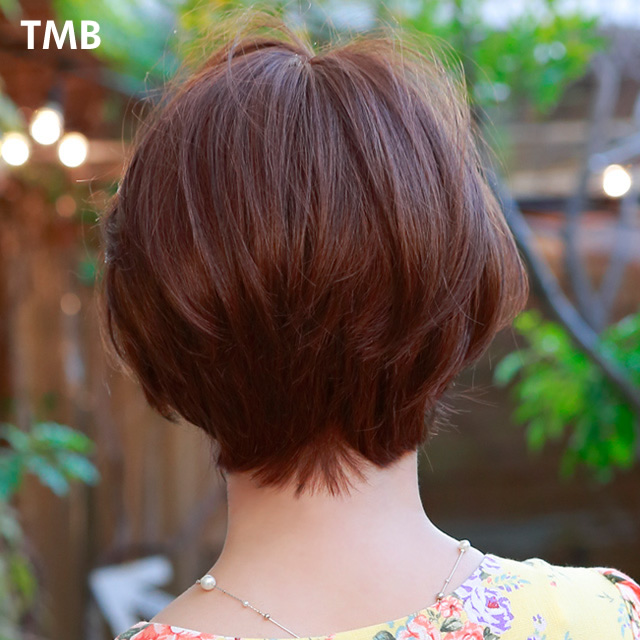 プリシラ小顔ショートウィッグの後ろ姿 プリシラ小顔ショートウィッグの後ろ姿