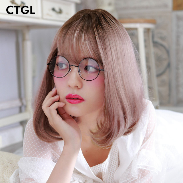 透明感カラーのボブウィッグ