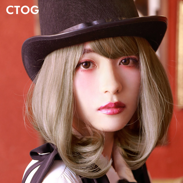 帽子とグラデーションボブウィッグ