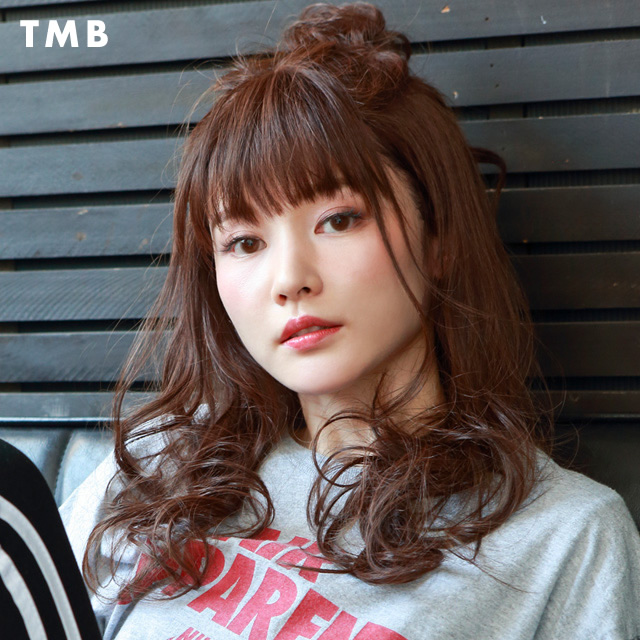 マロンブラウンのメープルカールロングフルウィッグA-700