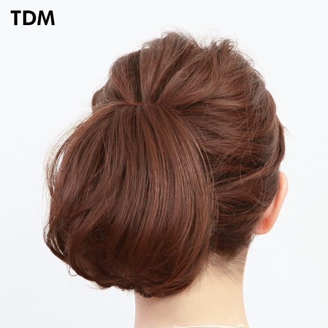 ワンカールバンスクリップウィッグBS-03の後ろ姿