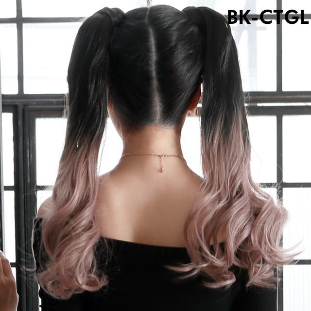 ポニーテールウィッグでツインテール