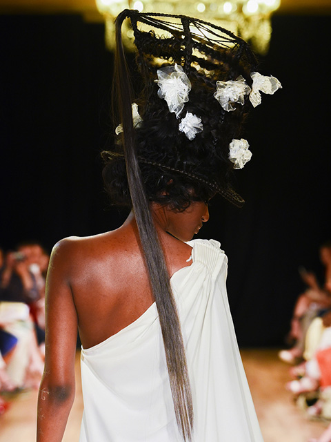 花飾りウィッグ