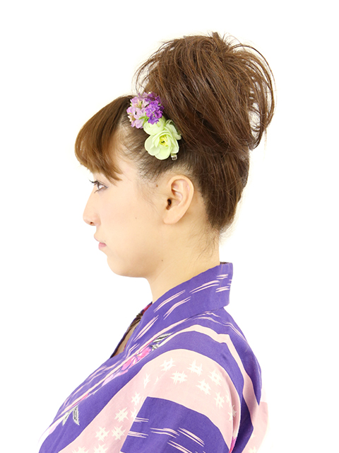 お団子ウィッグ横顔