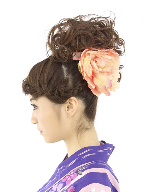 浴衣姿のアップヘア