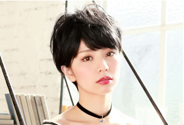 プリシラナチュラルショートウィッグ