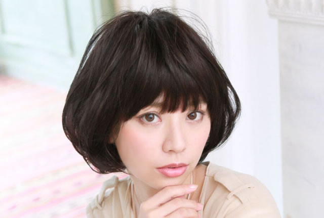 マッシュショートウィッグの前髪