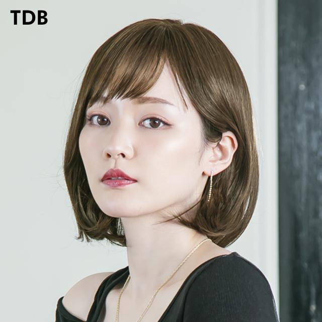 ダークブラウンのボブウィッグ