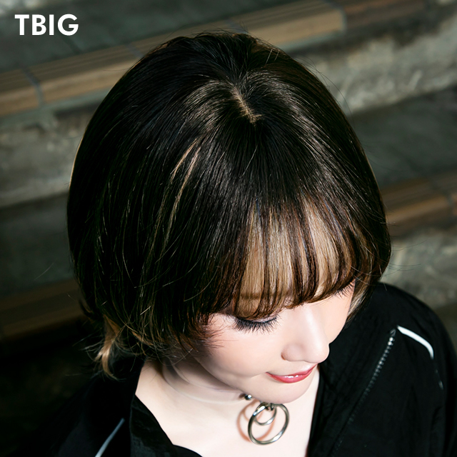 PRISILAウィッグのつむじ