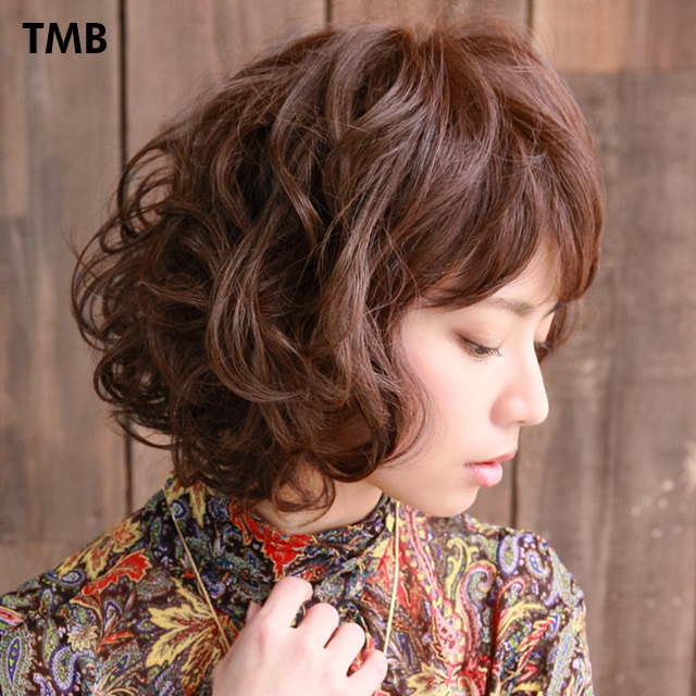 クセ毛みたいなウィッグ 