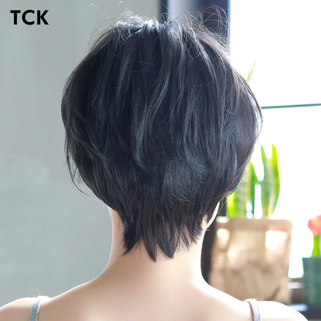 医療用帽子ウィッグリラックスショート BO-01の後ろ姿