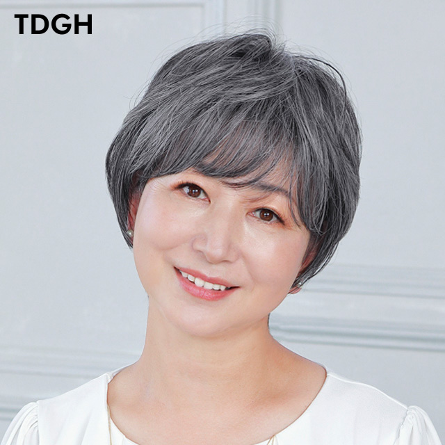 グレイヘアの帽子ウィッグ