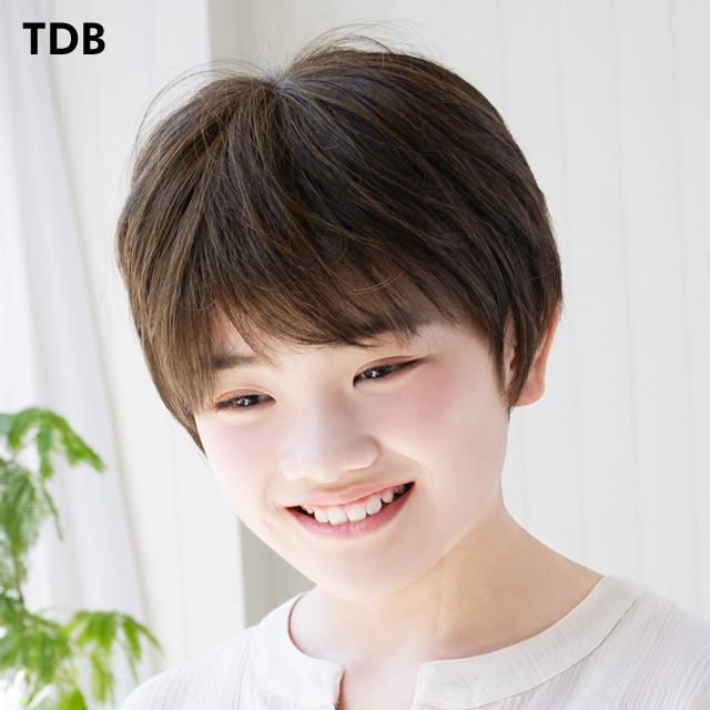 小学生にあうショートウィッグ