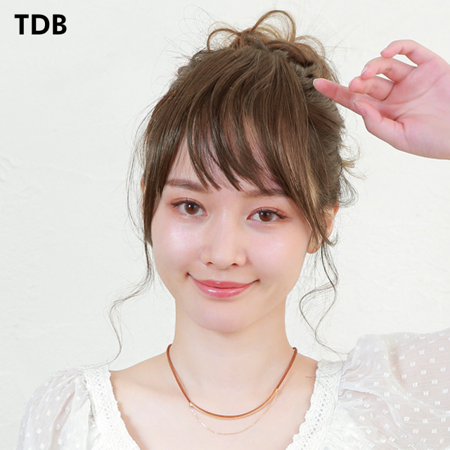 サイドの毛のある前髪ウィッグ