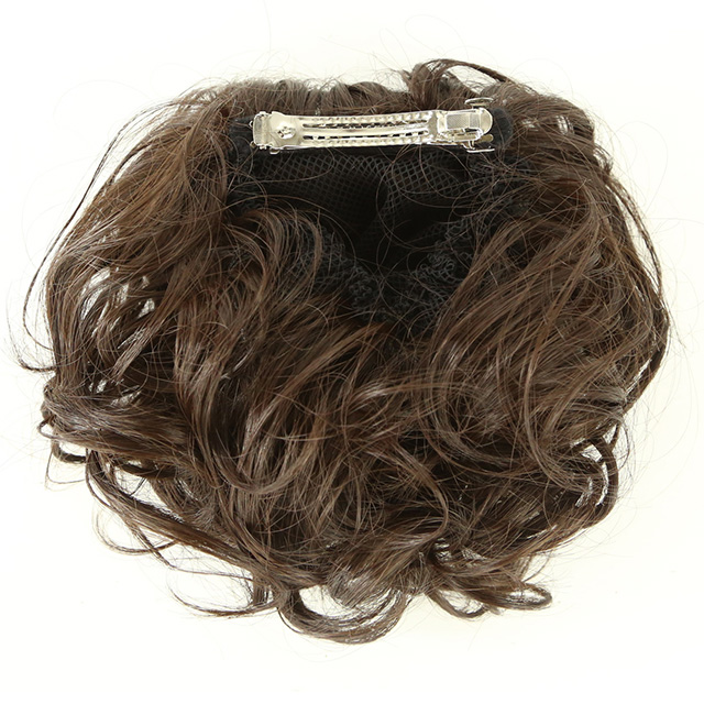 バレッタ付きウィッグとは