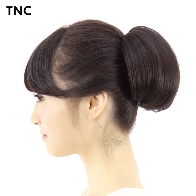 バレッタでつけるショートポニーテール