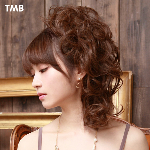 ロープウィッグでポニーテール