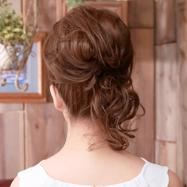 キャバ嬢ウィッグの後ろ姿